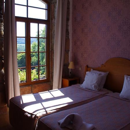 Chateau De Latour Room photo